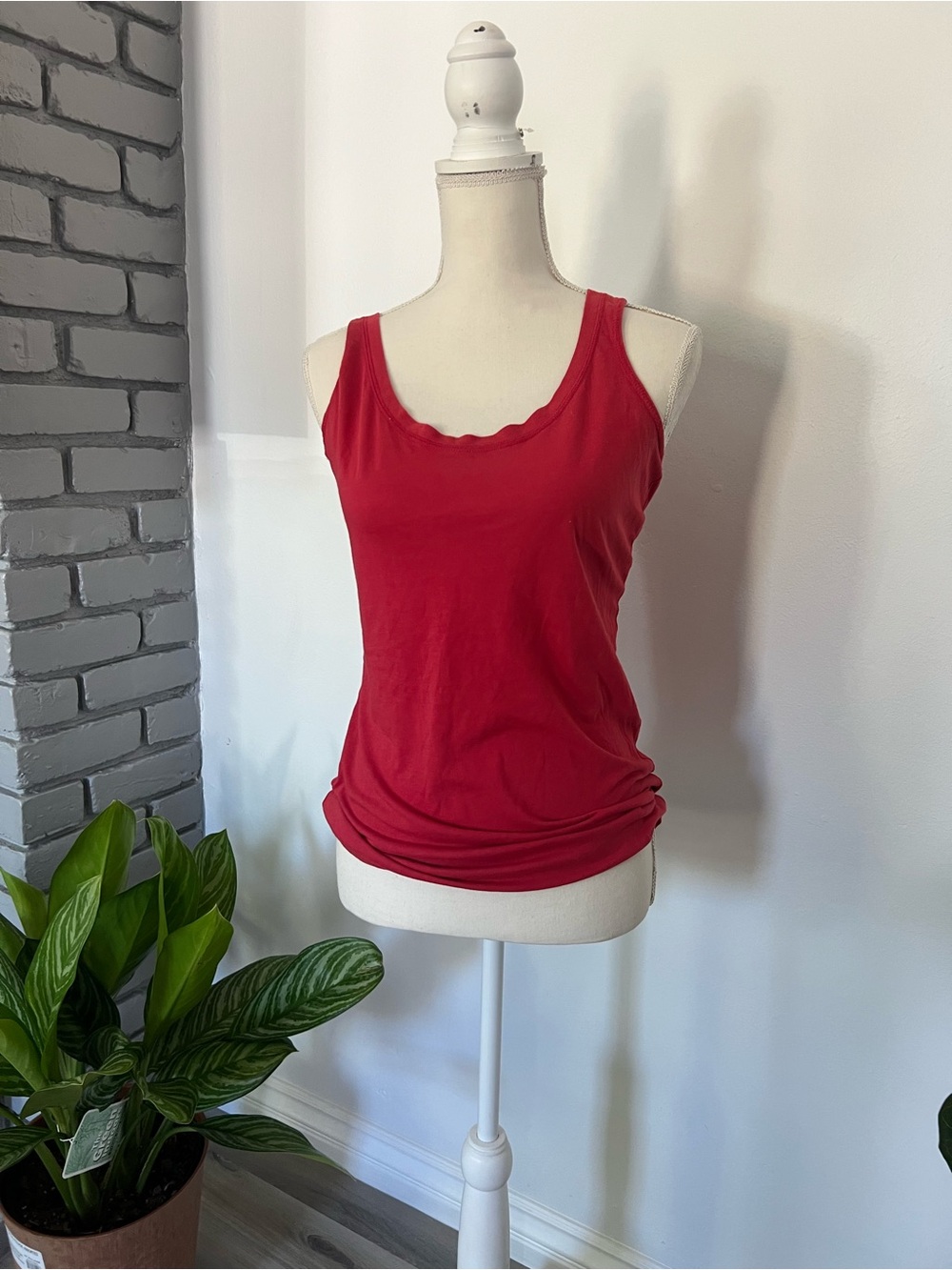 Mossimo Supply Co. Red Scoop Neck Tank Top